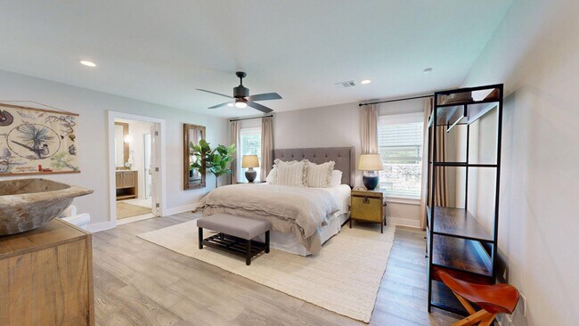 Foto del edificio - 805 Dexter Dr S