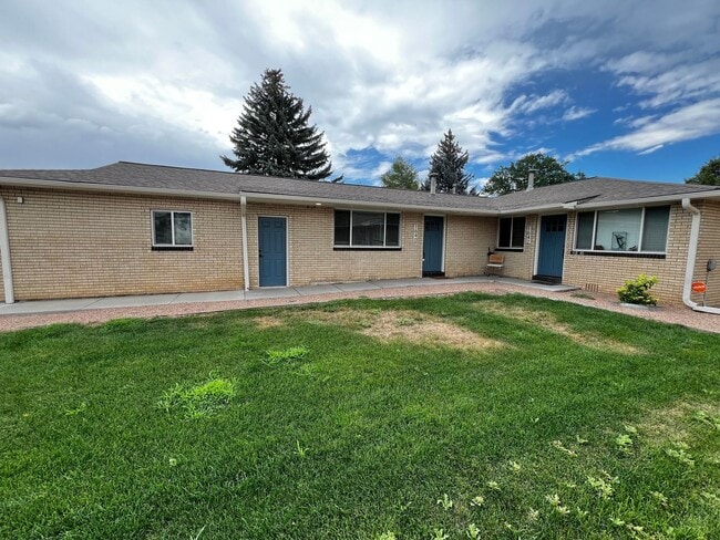 Building Photo - 1640 Cheyenne Ave