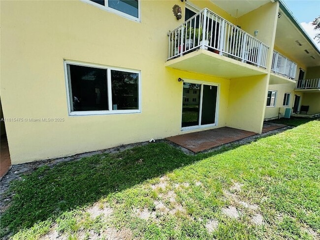 Building Photo - 505 NW 177th St