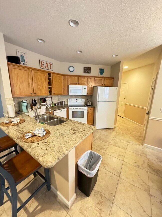Foto del edificio - 8365 Mulligan Cir