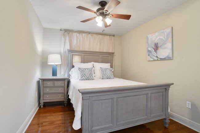 Photo - 1607 St Ann Apartment