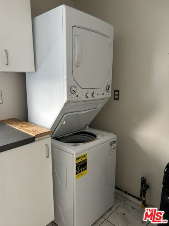 Foto del edificio - 2433 S Burnside Ave