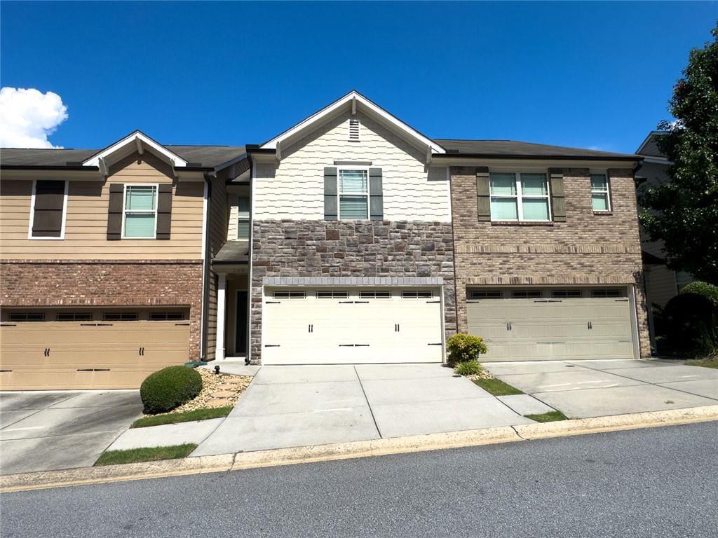 Primary Photo - 168 Townview Dr