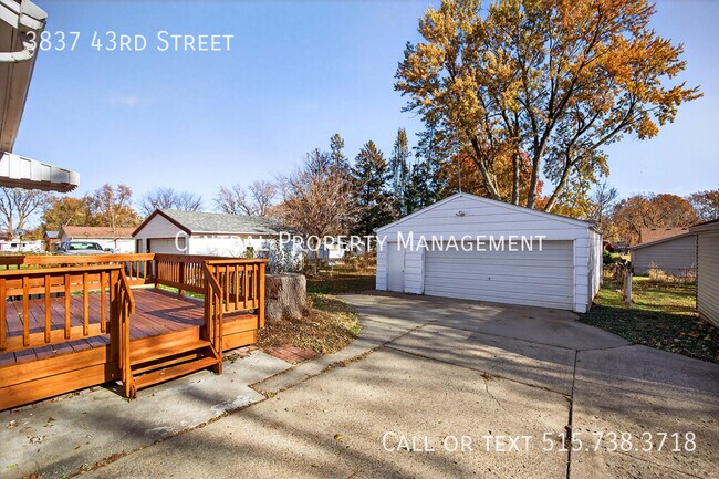 Foto del edificio - 3837 43rd St