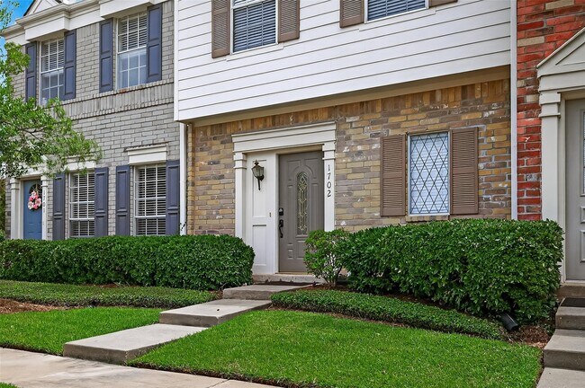 Foto del edificio - 2910 Grants Lake Blvd