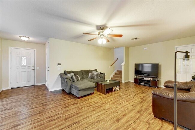 Building Photo - 1432 Anise Dr