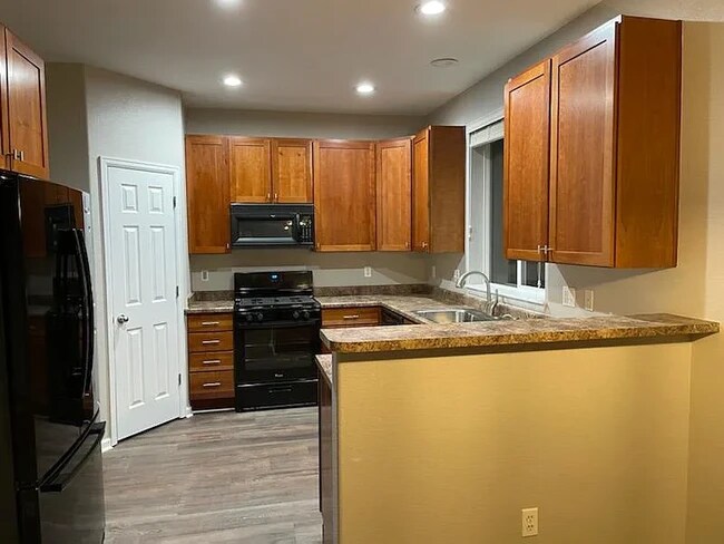 Building Photo - 6028 Quay Ct
