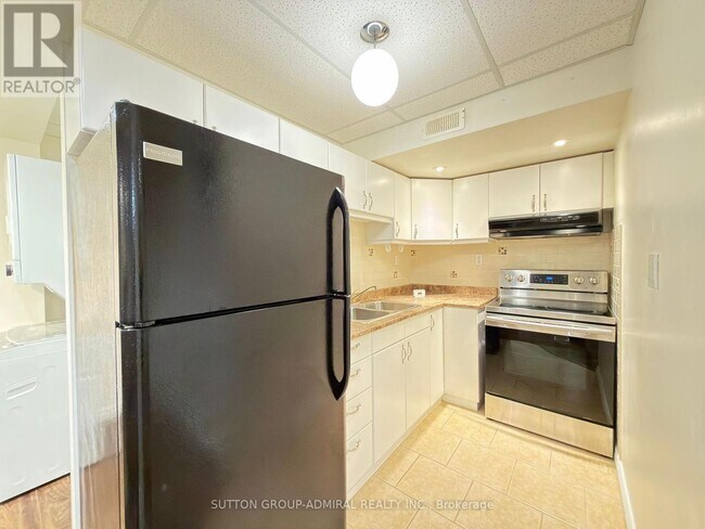 Photo du bâtiment - 20 Aztec Ct