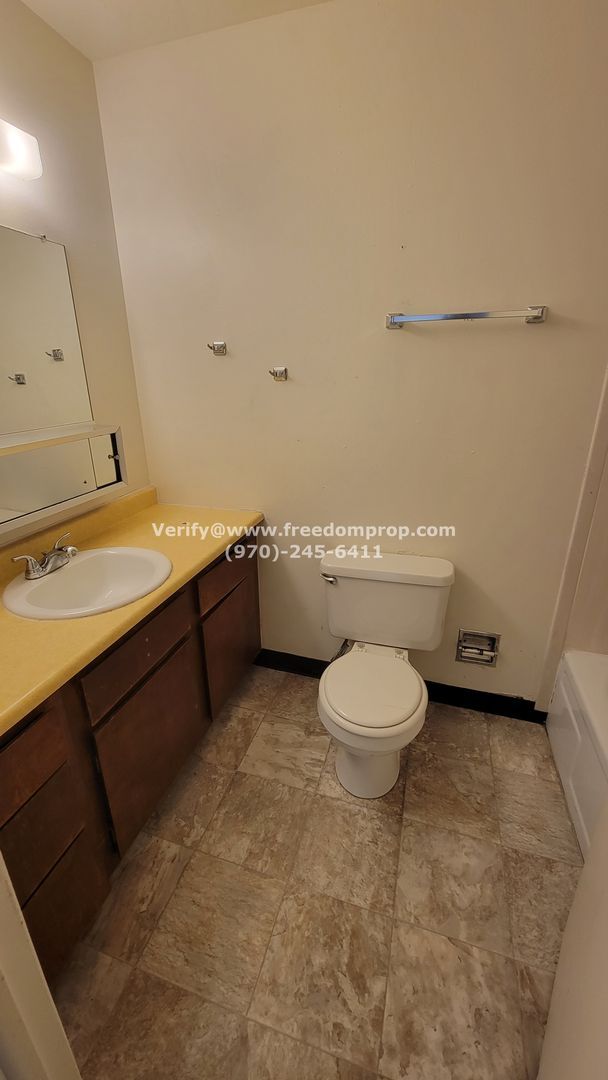 Foto del edificio - 451-32 1/8 32 1/8 Rd