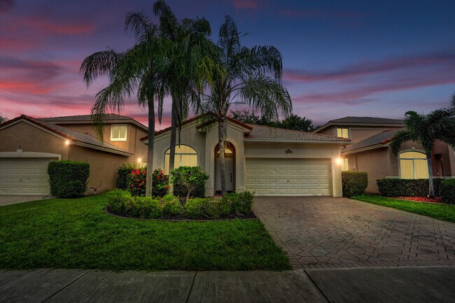 Building Photo - 3717 Pebblebrook Manor
