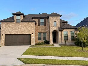 Building Photo - 325 Augusta Ct