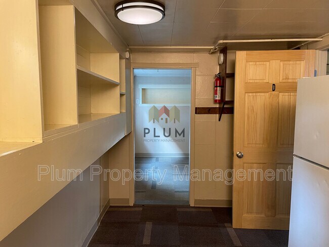Foto del edificio - 527 Eddy Ave