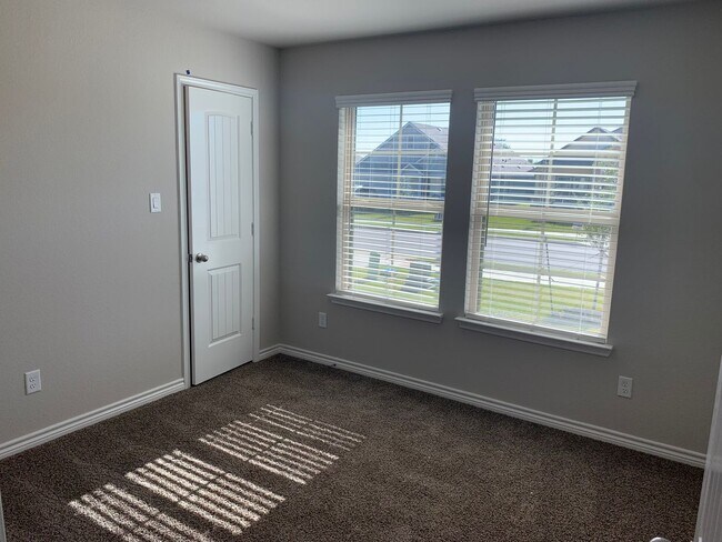Foto del edificio - Beautiful 3 Bed/2 Bath Smart Home! Available for Immediate Move in!