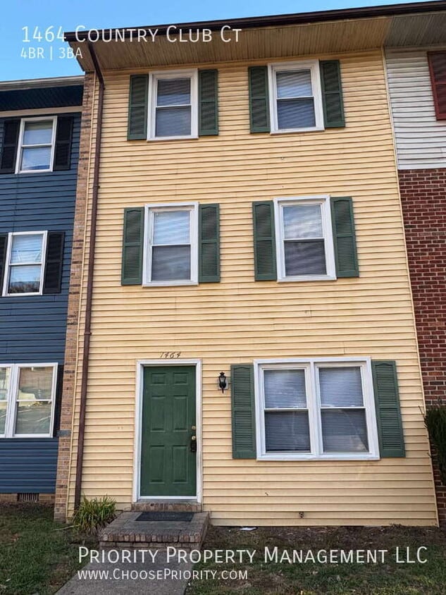 Photo - 1464 Country Club Ct-