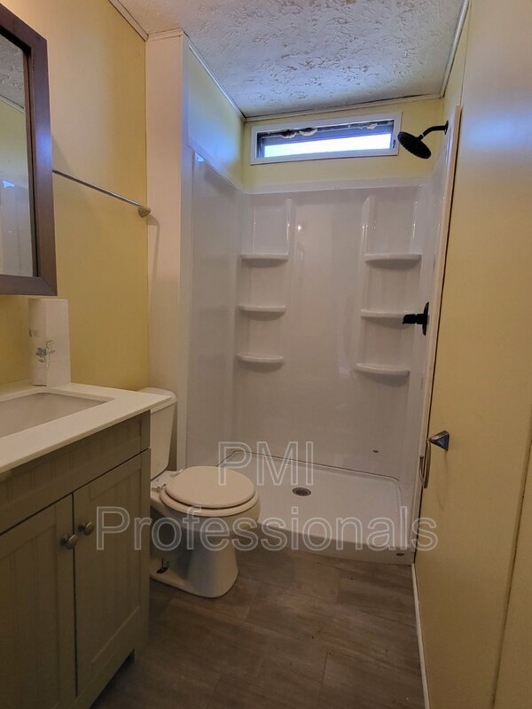 Foto del edificio - 925 Cranor Rd