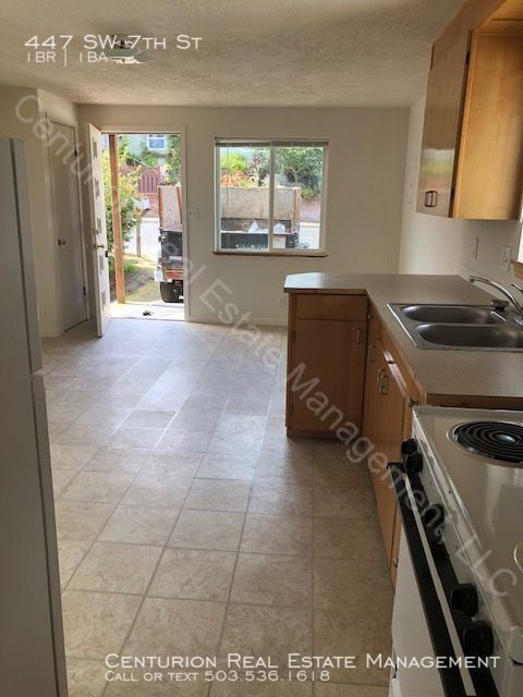 Foto del edificio - 447 SW 7th St