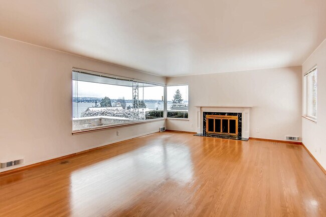 Foto del edificio - Laurelhurst View Home