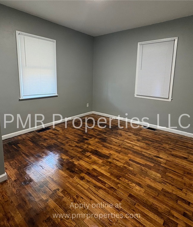 Foto del edificio - 2 Bethrooms / 1 Bathroom House