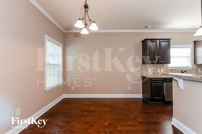 Building Photo - 250 Jester Ct