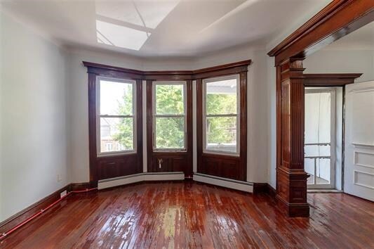 Foto principal - 303 Union St