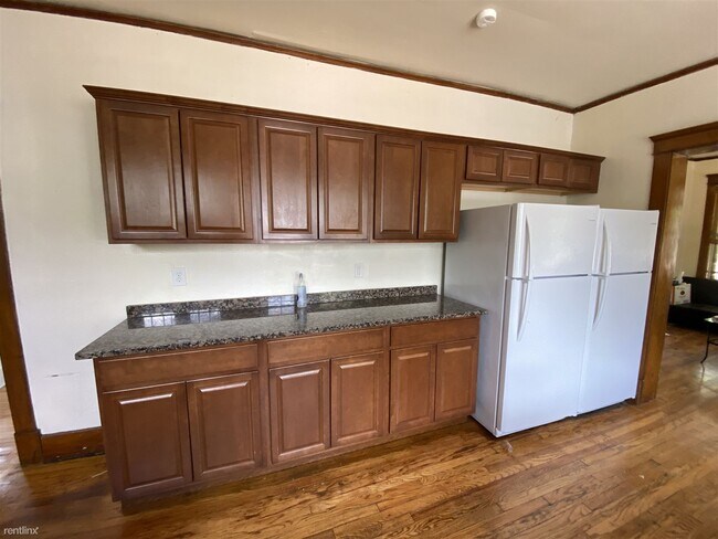 Building Photo - 7 br, 2 bath House - 1524 Geddes Ave