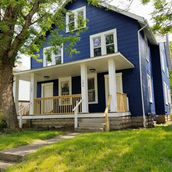 Building Photo - 104 N Hague Ave