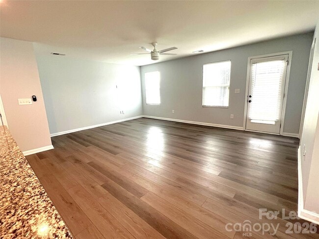 Building Photo - 1008 Skipjack Ln