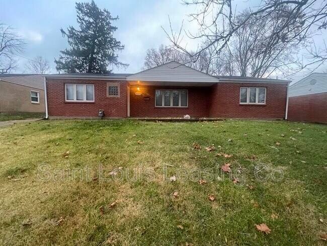 Building Photo - 10235 Midland Blvd