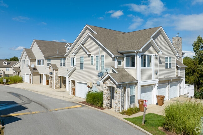 Building Photo - Hills of Aberdeen Apartment Homes