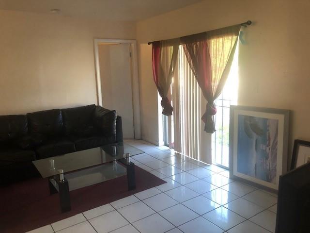Foto del edificio - 2900 NW 195th St