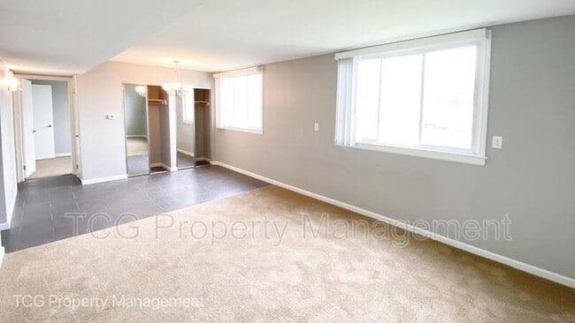 Foto del edificio - 604 E McKinley Rd