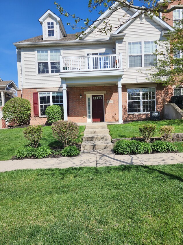 2690 Gardenia Ave Unit 1, Beavercreek, OH 45431 Condo for Rent in