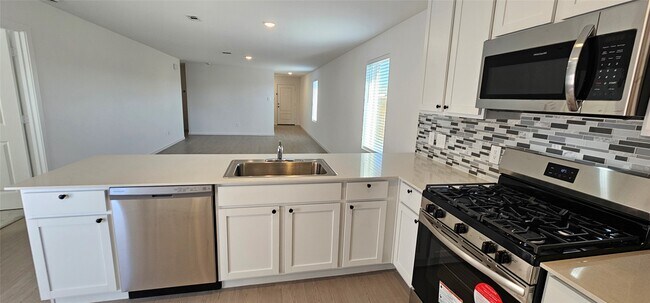 Foto del edificio - 722 Falling Cave Dr