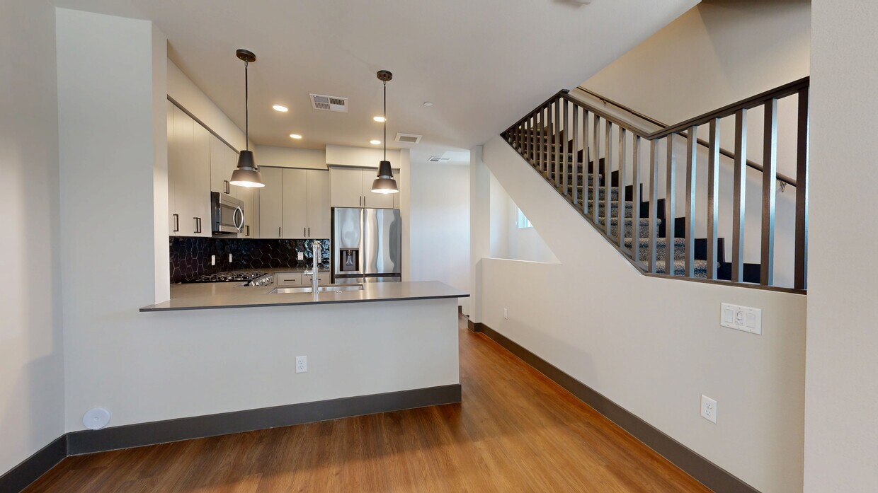Photo - Aura Apache Apartments