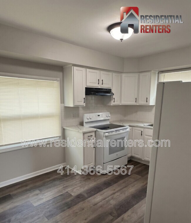 Foto del edificio - 4845 N 44th St