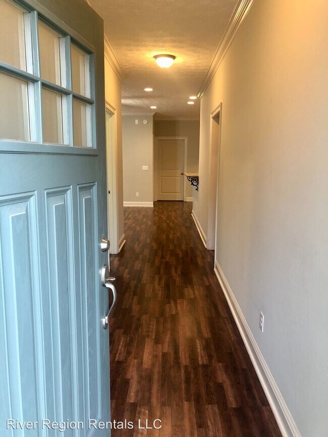 Building Photo - 3 br, 2 bath House - 1428 Priarie Oak Drive