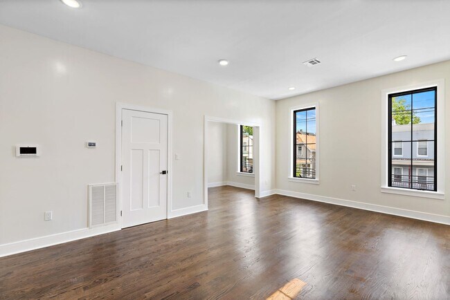Foto del edificio - 133 Hutton St