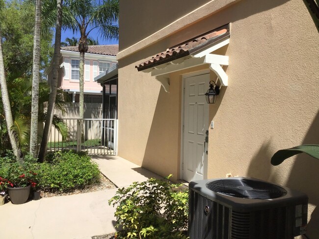 Building Photo - 2137 Tigris Dr