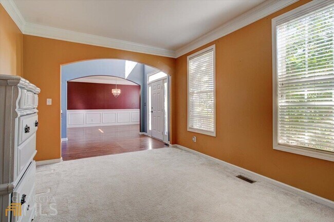 Building Photo - 116 Glenmore Ln
