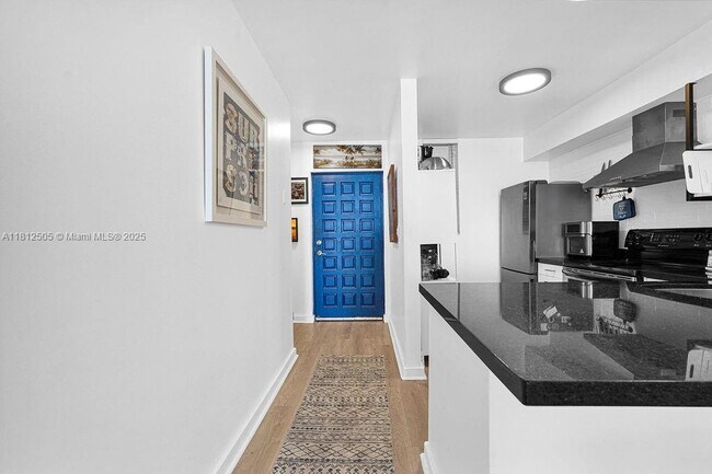 Foto del edificio - 777 NE 62nd St