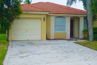 Building Photo - 3597 Miramontes Cir