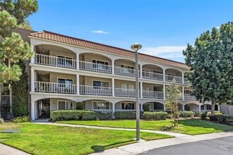 Building Photo - 3501 Bahia Blanca W