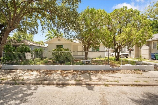 Foto del edificio - 2910 N 17th St