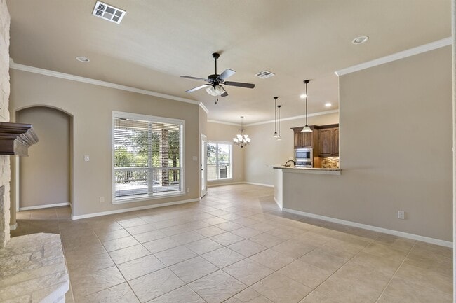 Building Photo - 2509 Kimbolton Dr