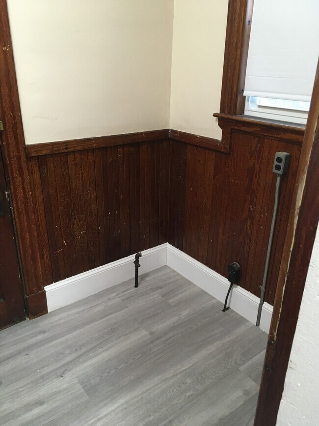 Foto del edificio - 30 Henry Ave