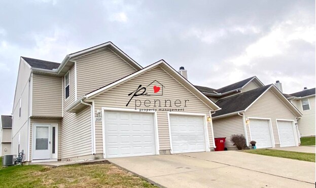 Foto principal - 201 NE Dogwood St