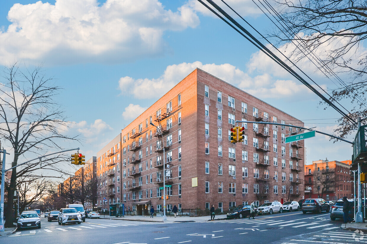 Primary Photo - 14355 41st Ave
