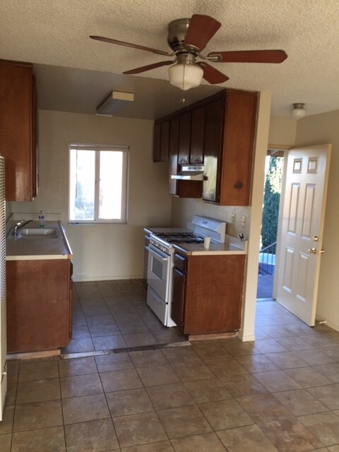 Building Photo - 21031 Santa Barbara Dr