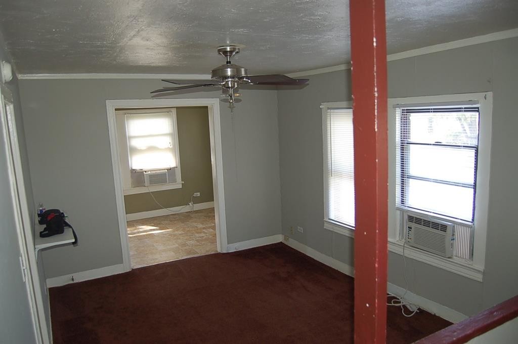 Primary Photo - 4218 McKinney St