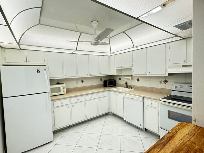 Foto del edificio - 575 Piedmont F